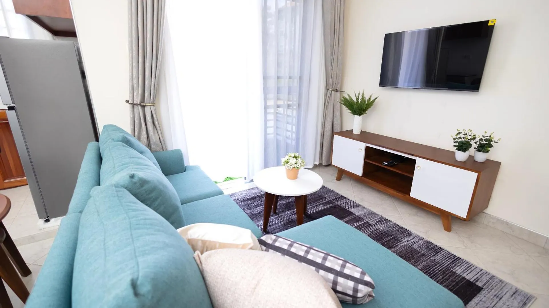 Comfortable And Sophisticated Apartment Kampala